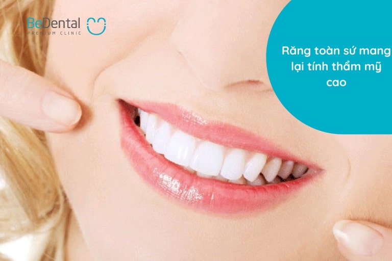 Răng toàn sứ giúp bạn sở hữu hàm răng trắng sáng, không ố vàng dù thời gian dài sử dụng