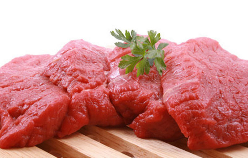 Thịt bò chứa nhiều calo, là thực phẩm cần bổ sung khi tìm hiểu calo là gì và lên thực đơn tăng cân