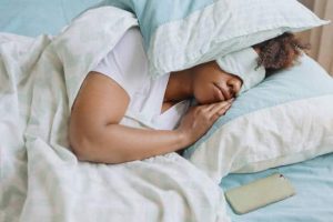 Một số biến chứng liên quan đến tình trạng ngủ quá nhiều