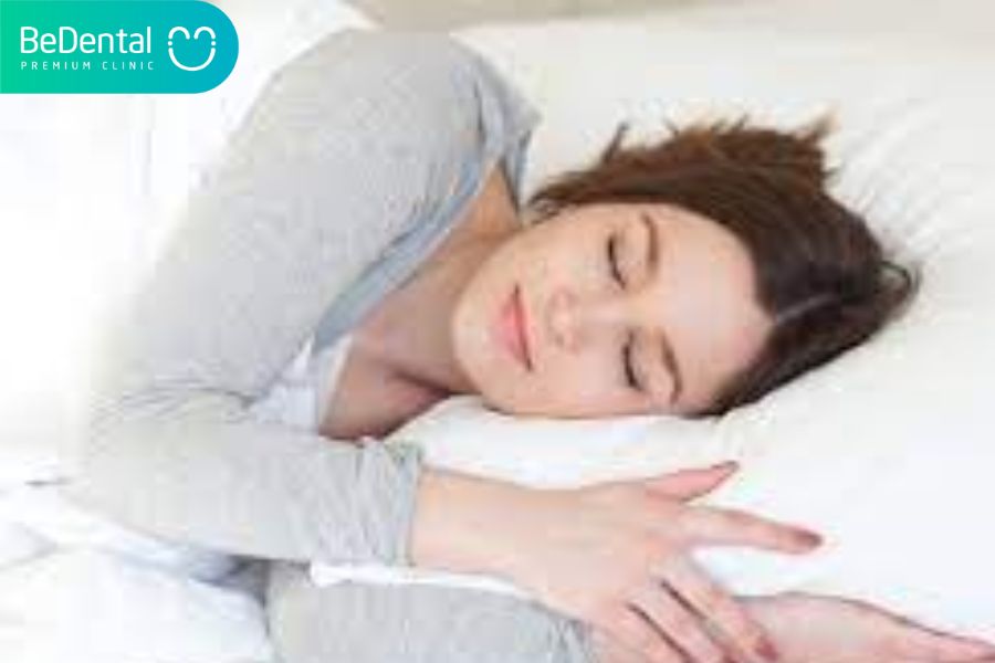 nghỉ ngơi và ngủ đủ giấc có thể giúp điều trị cảm cúm tốt nhất