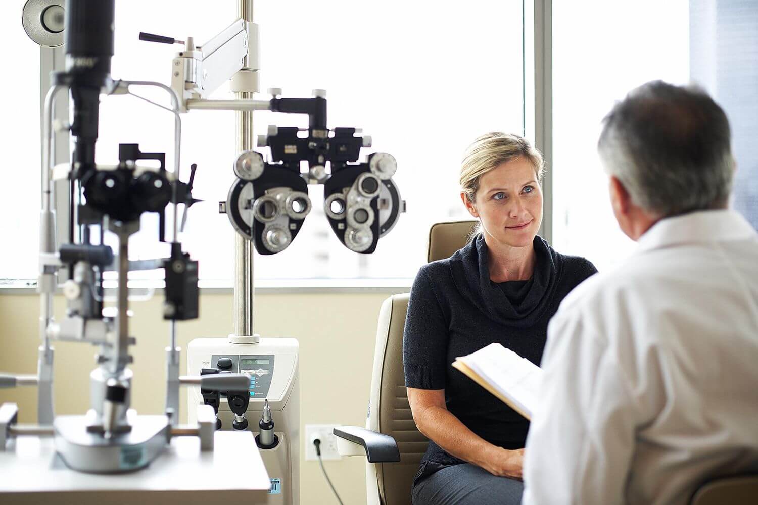 Phương pháp phẫu thuật điều trị tật khúc xạ mắt hiệu quả hàng đầu hiện nay