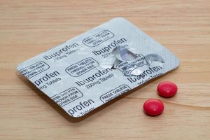 Những vấn đề liên quan đến thuốc Ibuprofen 