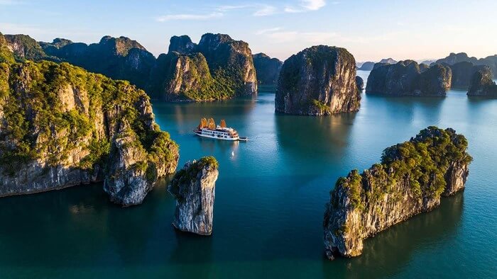 Halong Bay and its value of beauty