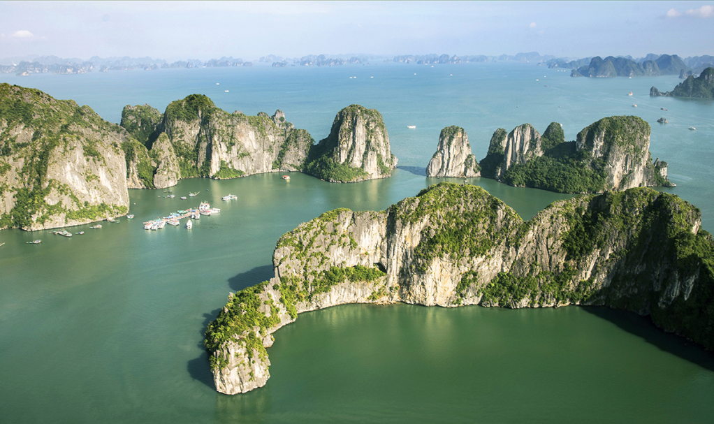 Halong bay geographical