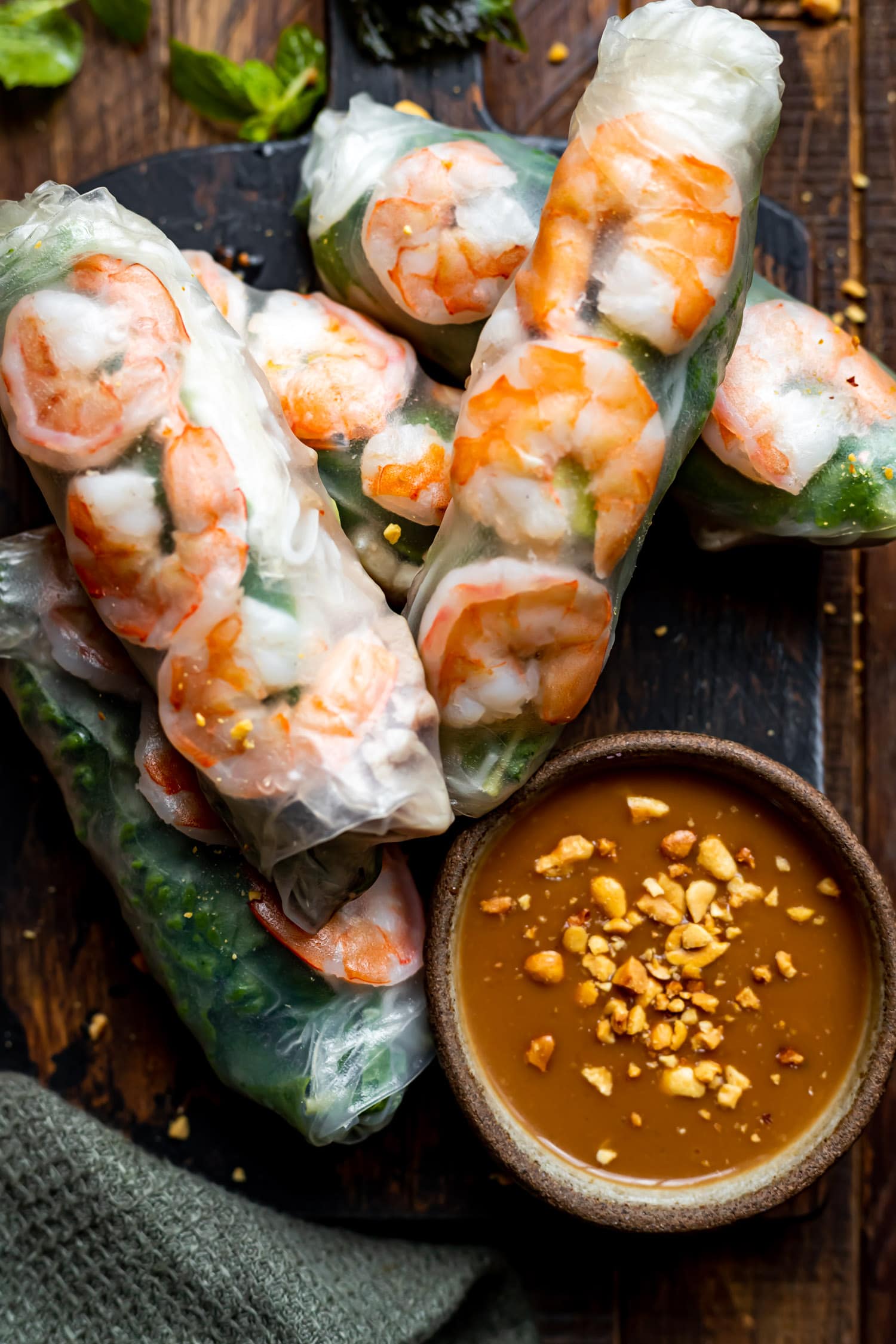 Top 20 must-try dishes in Ho Chi Minh City: Goi cuon - Vietnamese summer rolls