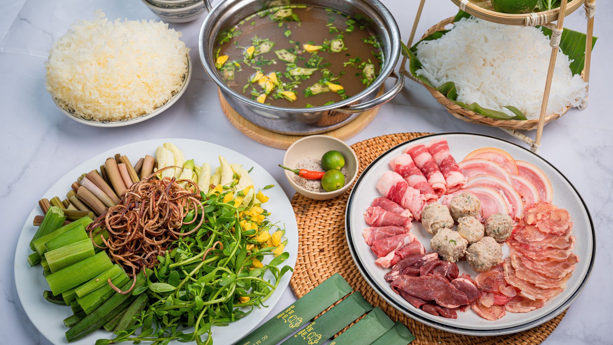 Top 20 must-try dishes in Ho Chi Minh City: Lau bo - Vietnamese beef hotpot