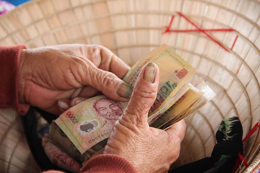Where to exchange money in Hanoi