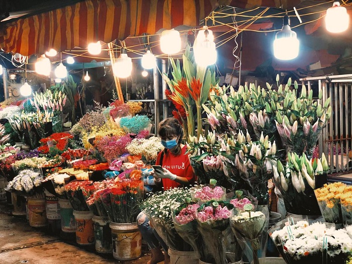 quang ba flower market 6