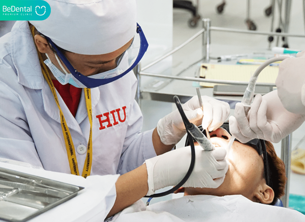Còn Chân Răng Có Nên Nhổ Không? Khi Nào Cần Và Lưu Ý Quan Trọng 4 Gap bac si nha khoa