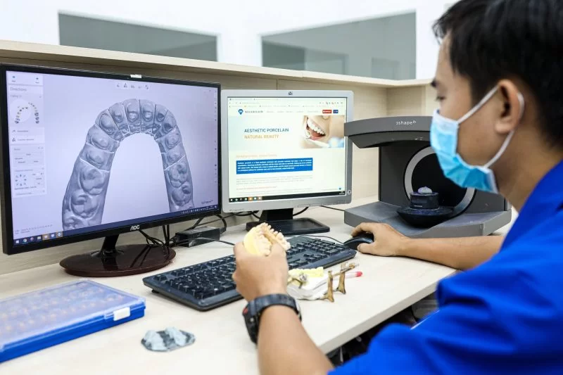 2 công nghệ trồng răng mới nhất: Giải pháp phục hình hiện đại, nhanh chóng và an toàn 4 2Y7A3655 min scaled e1596161603619