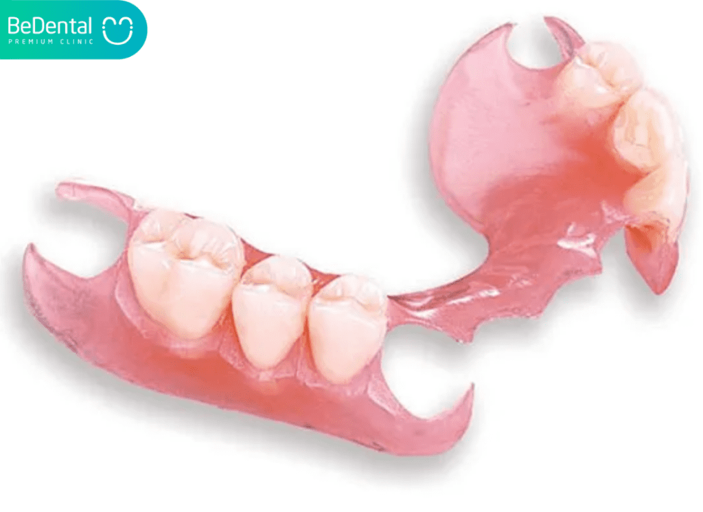 Răng Giả Silicon: Ưu Nhược Điểm, Cấu Tạo Và Đối Tượng Phù Hợp 3 Ham nhua deo ban phan