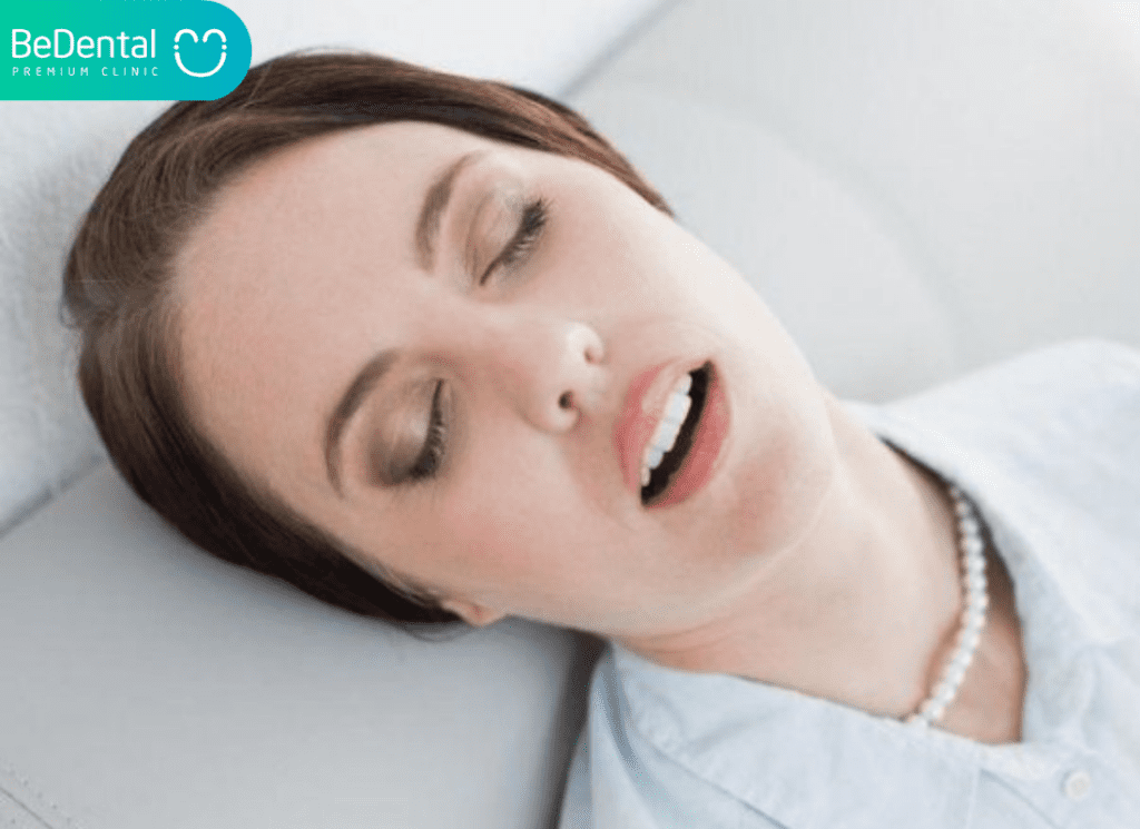 NGỦ HÁ MIỆNG: NGUYÊN NHÂN, HẬU QUẢ VÀ GIẢI PHÁP 2 Ngủ Há Miệng