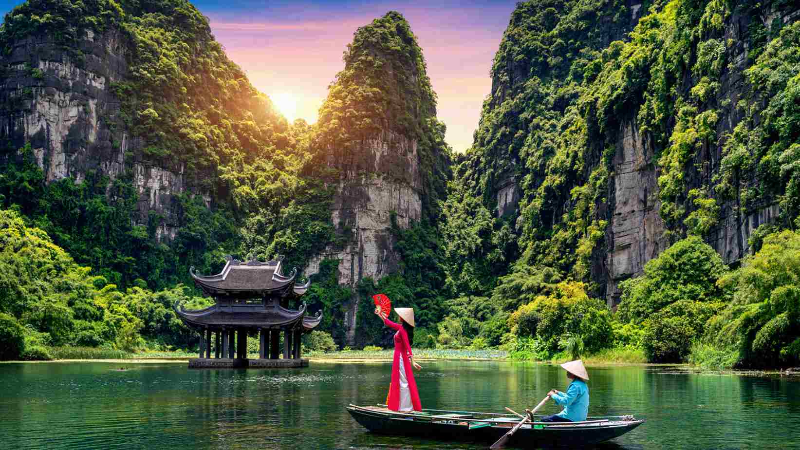 Hanoi to Ninh Binh: Travel guide and day trip options 3 Hanoi to Ninh Binh: Travel guide and day trip options