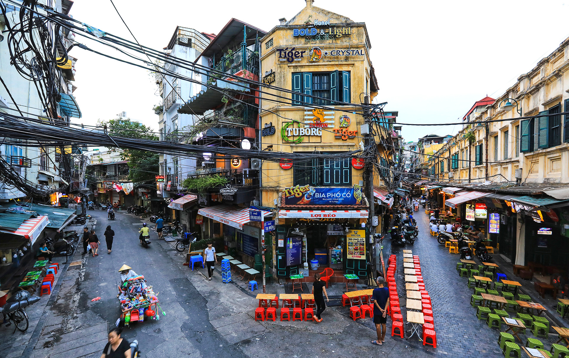 Best Walking Tours in Hanoi: Explore the Old Quarter on Foot 7 hanoi walking tours 2