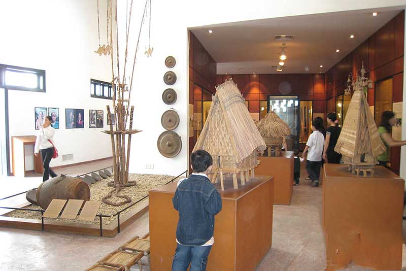 Best Sightseeing in Hanoi: Top Places to Visit & Things to See 6 sightseeing in hanoi 3