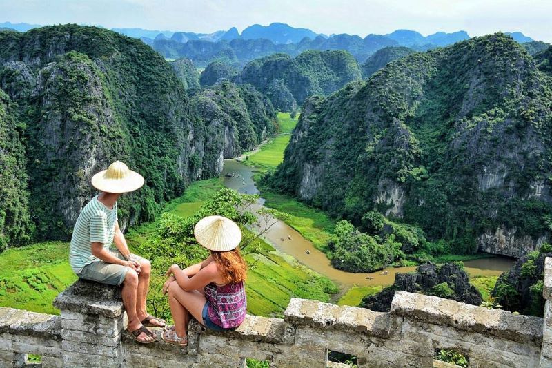Vietnam Travel Guide: Tips, Routes, and Must-See Places 5 travel in vietnam 4
