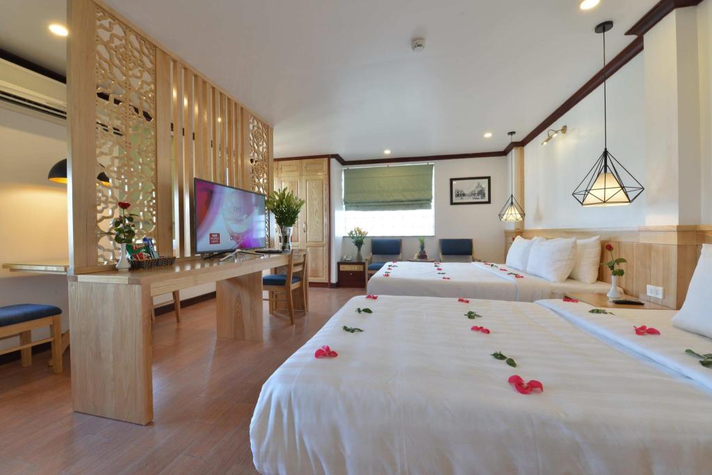 Blue Hotel Hanoi 3