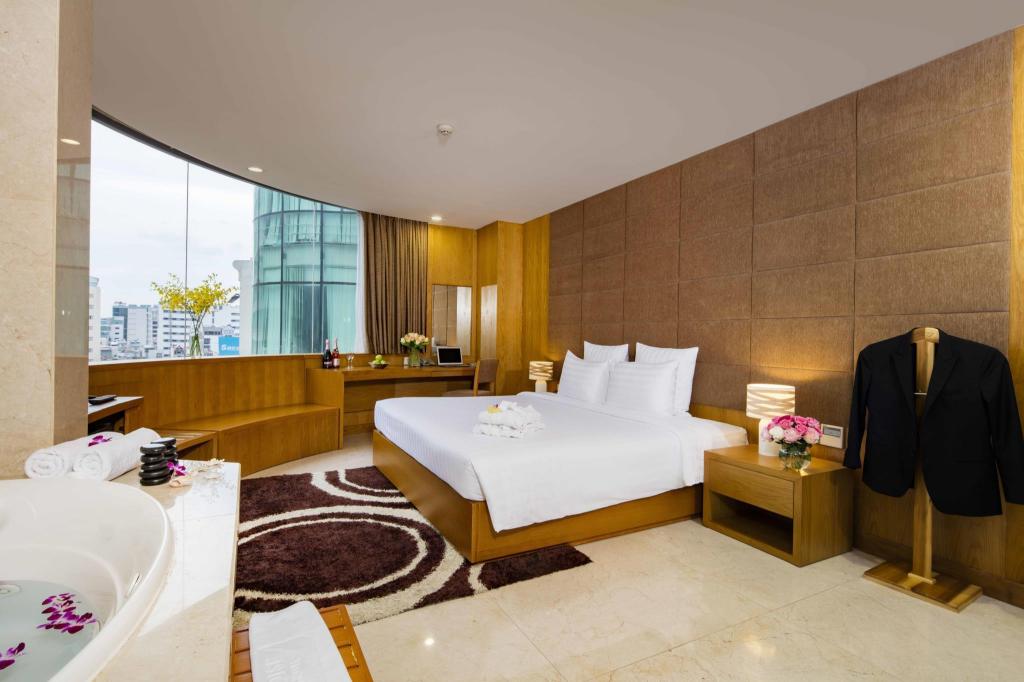 Paradise Boutique Hotel Saigon: Comfort, Location & Review 3 Paradise Boutique Hotel Saigon 1