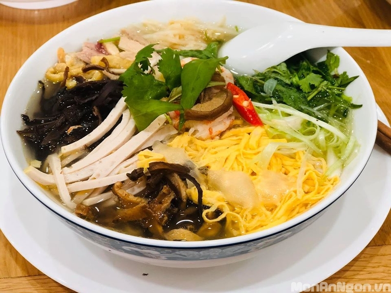 foods in hanoi vietnam 4