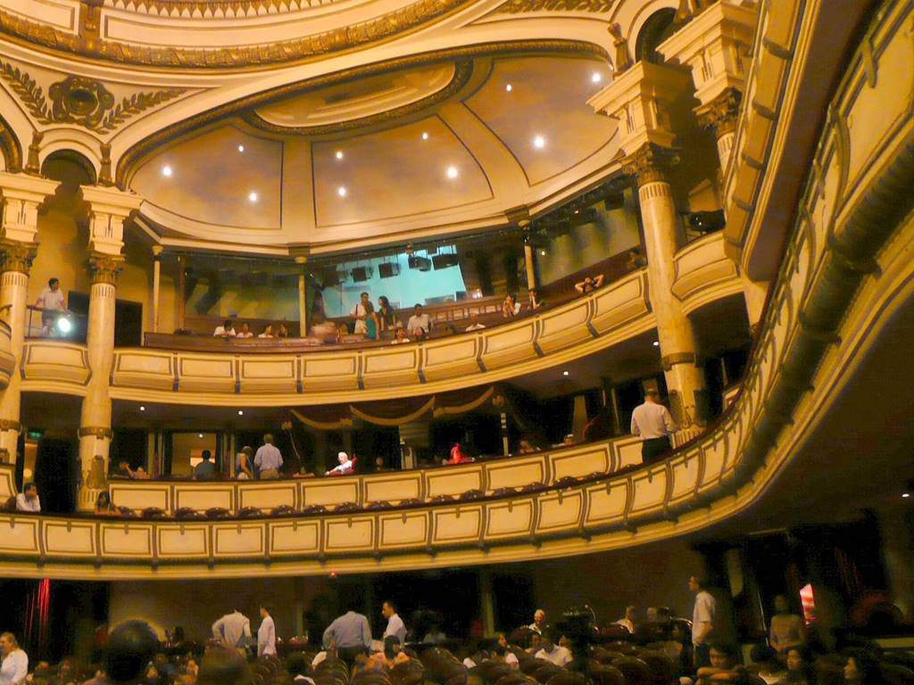 Hanoi Opera Guide: History, Architecture & What to See
