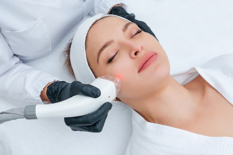 triệt lông và nha khoa có thể kết hợp làm cùng lúc không
